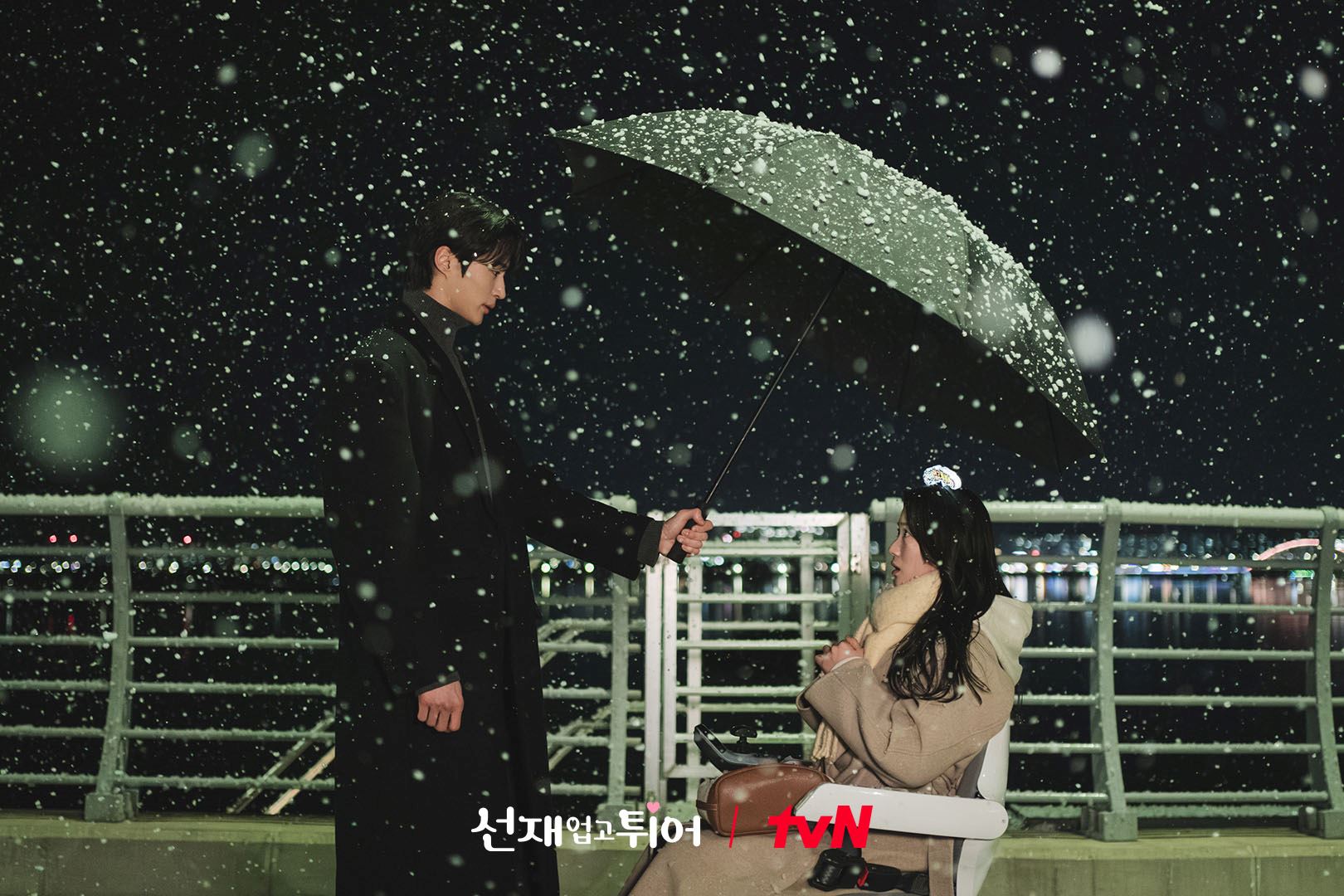 🇰🇷边佑锡凭韩剧《背着善宰跑》走红❗自曝曾试镜失败100次😱