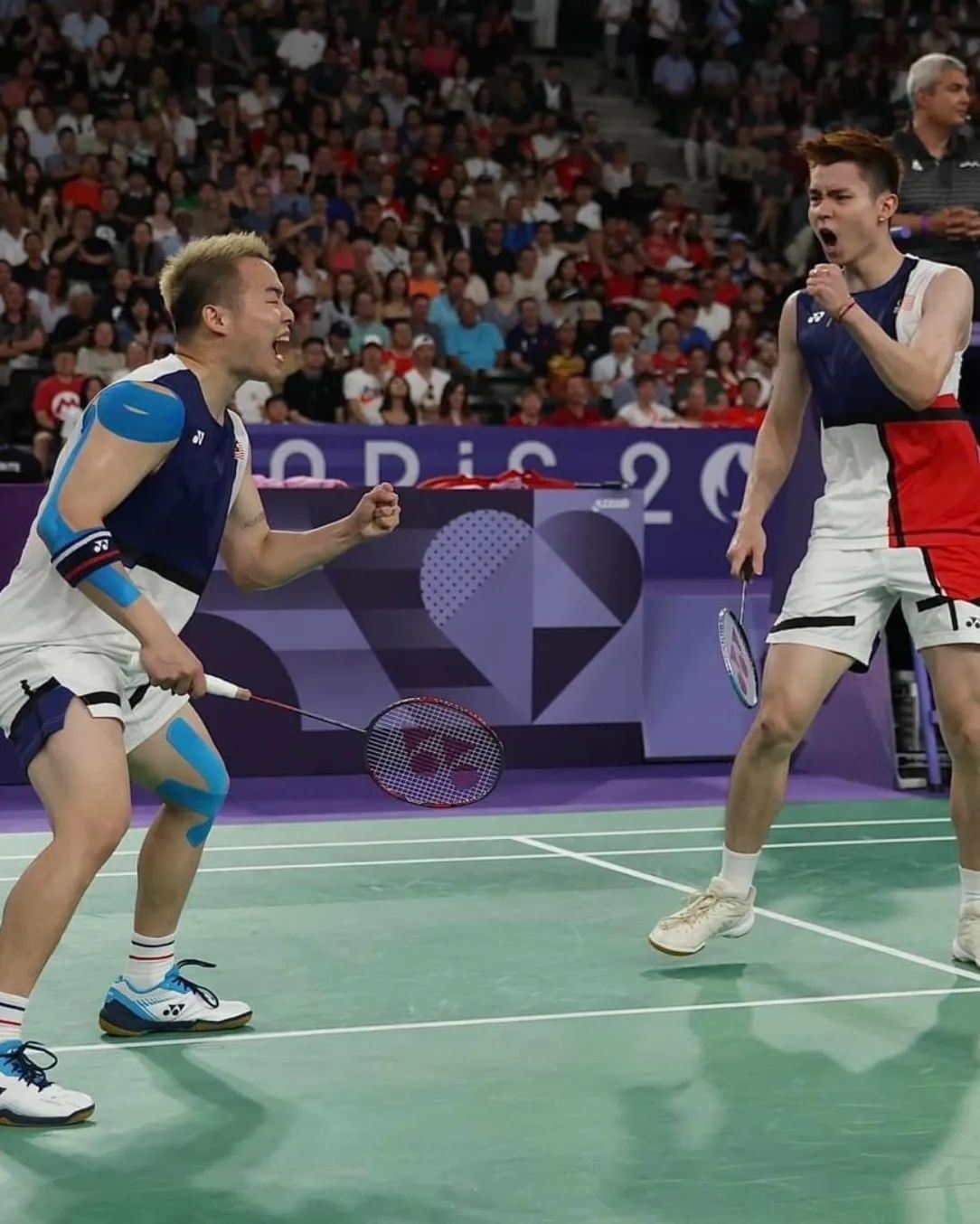【2024巴黎奥运】谢苏逆转胜丹麦组合赢铜牌🥉谢定峰将奖牌送给妻子💗