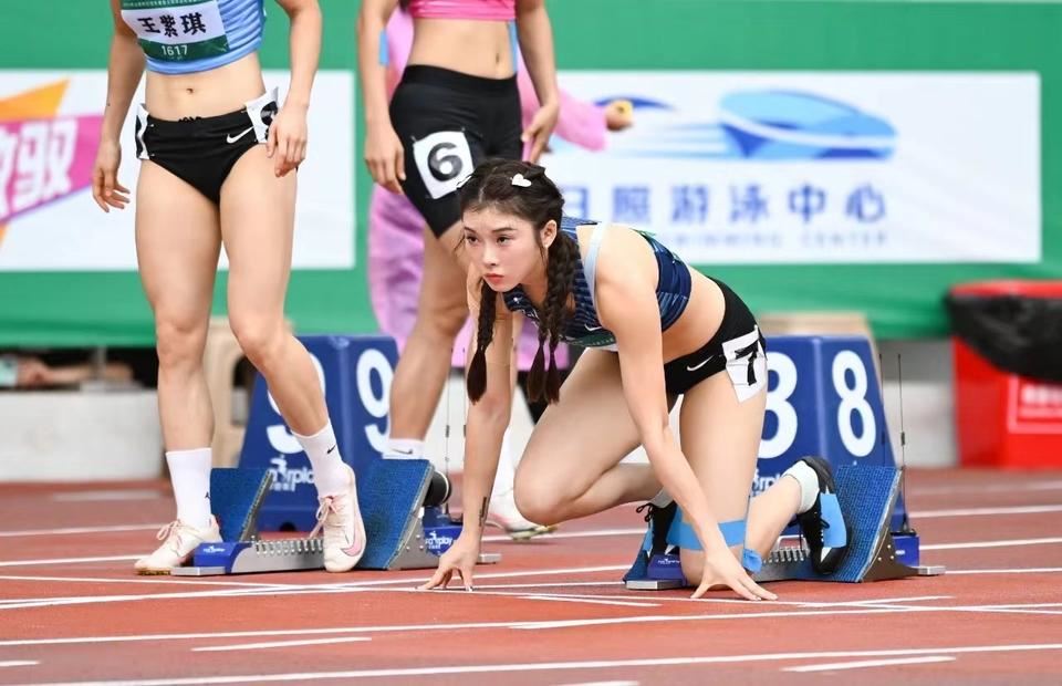 盘点超燃脂的奥运项目❗打羽球一小时消耗450大卡🏸️