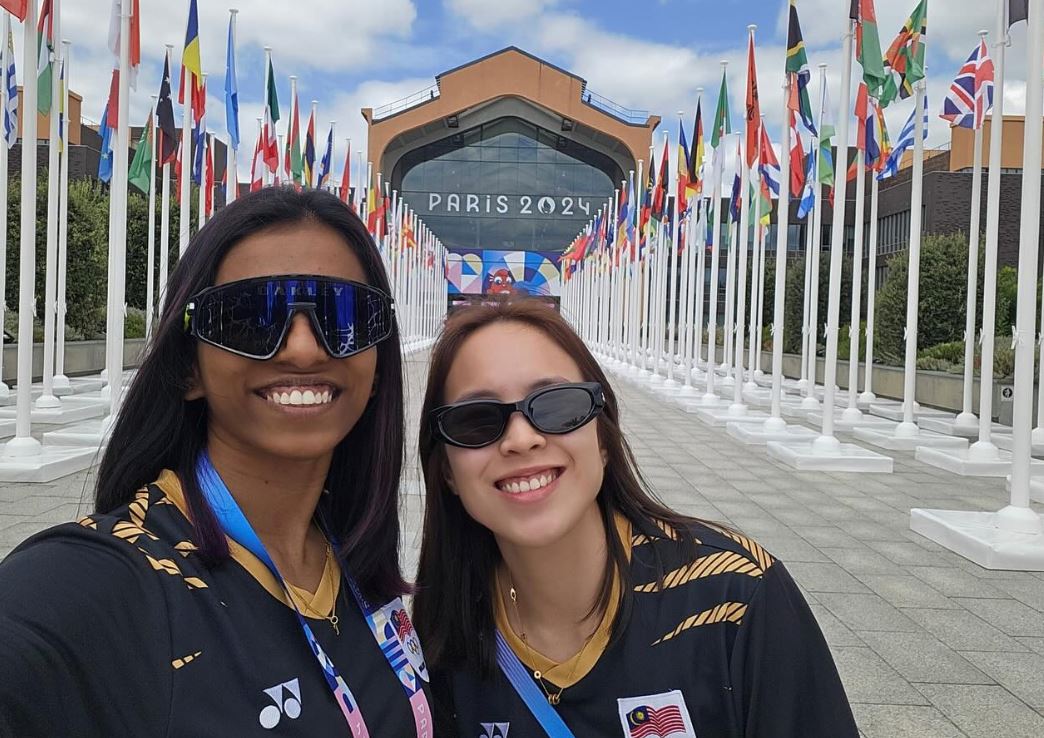 thinaah and pearly tan share heartfelt messages after paris olympics, melting malaysians' hearts!