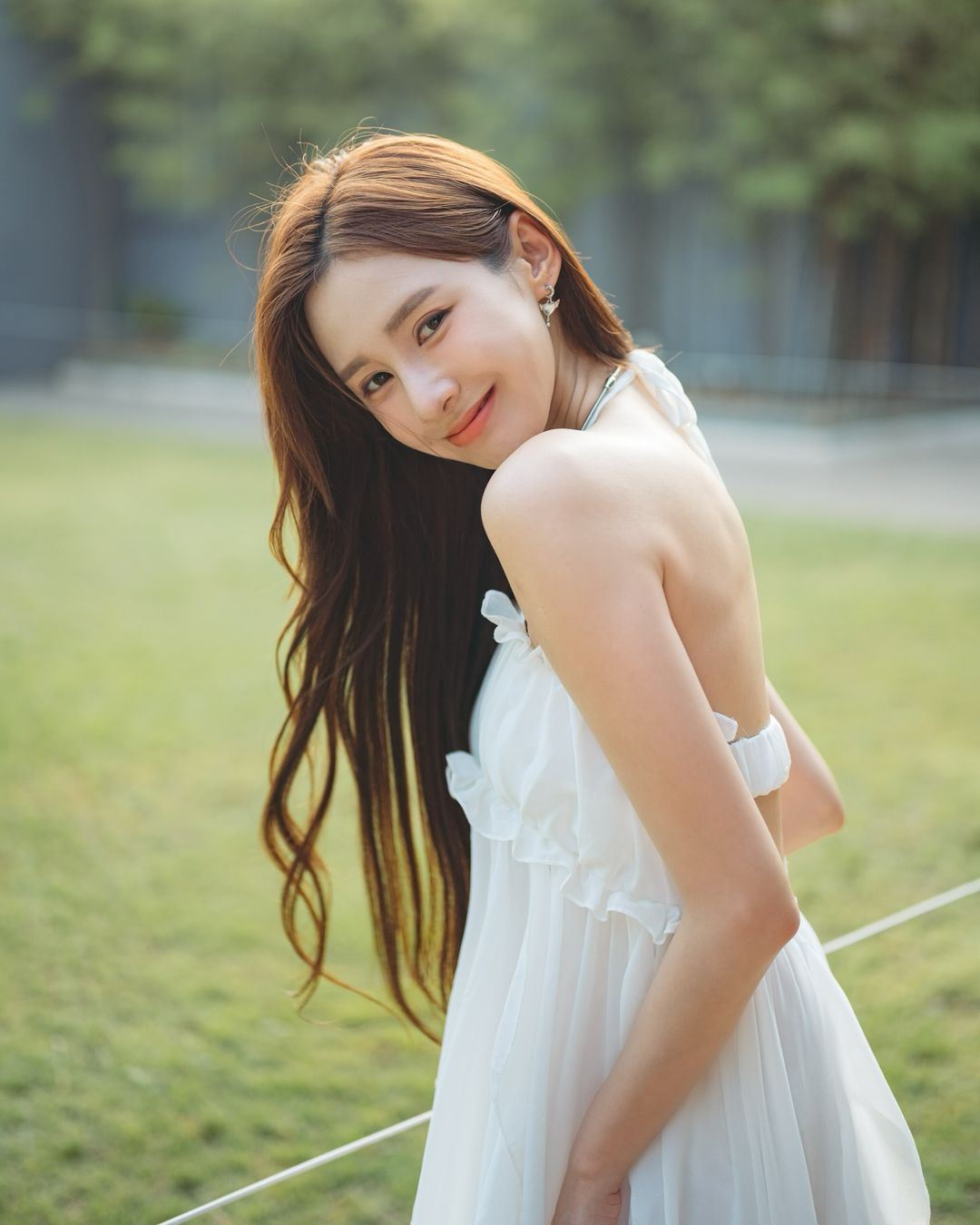 “大马女神”yumi wong解锁歌手身份❗发行单曲《错过》🔥