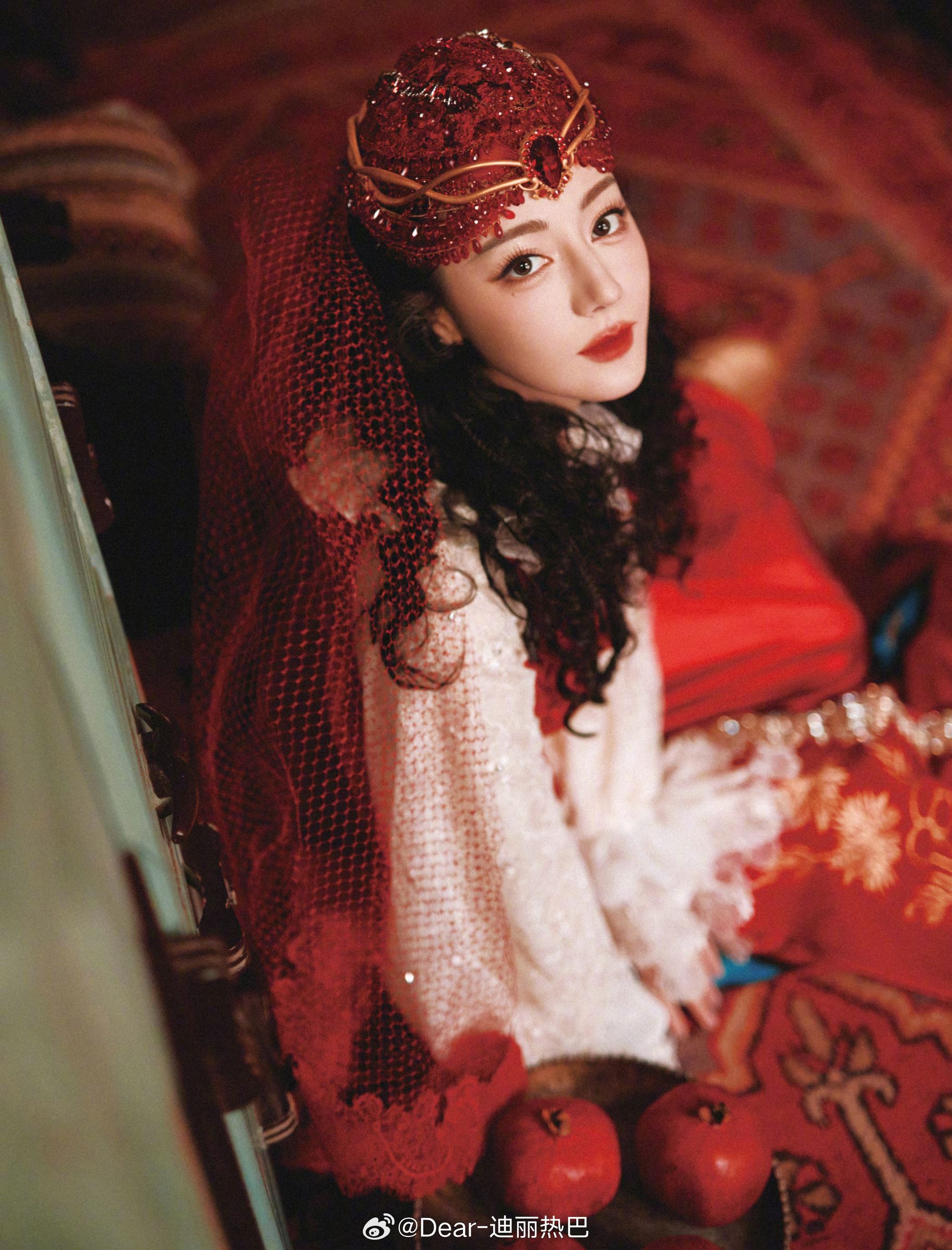 🇨🇳迪丽热巴大学影片曝光❗被赞母胎美女💗