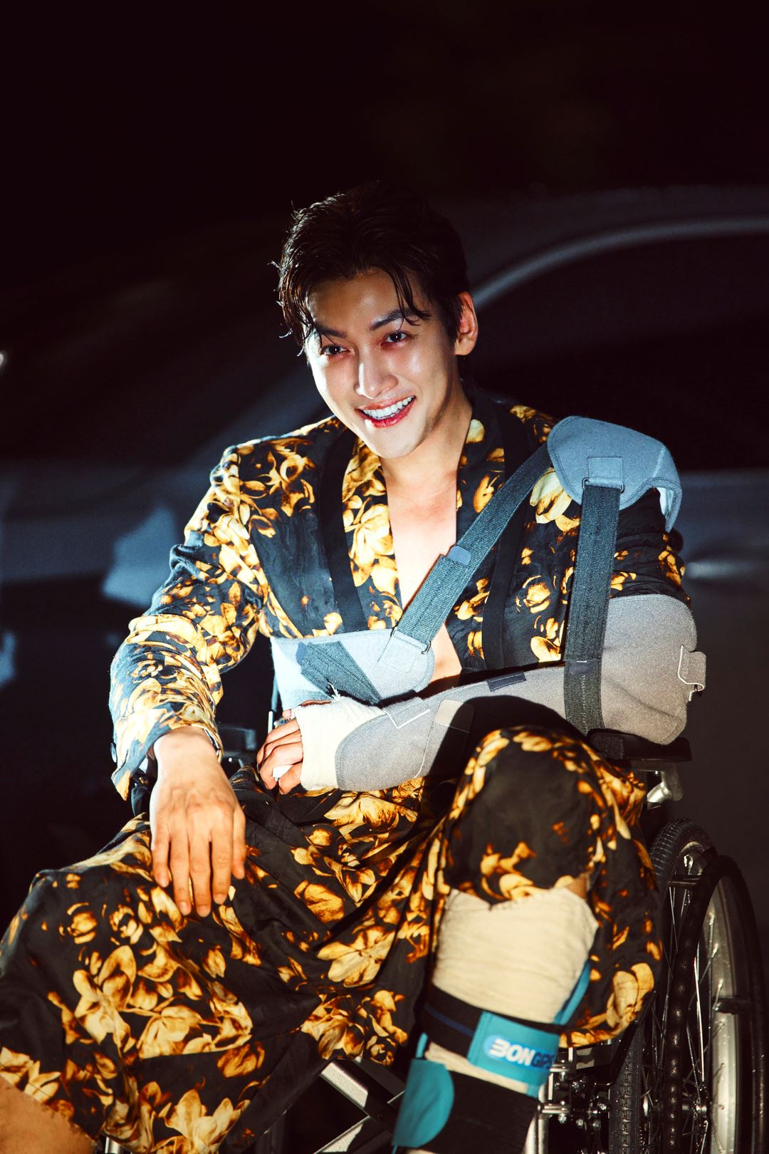 电影《revolver》热映中❗女警全度妍因罪入狱⚡️