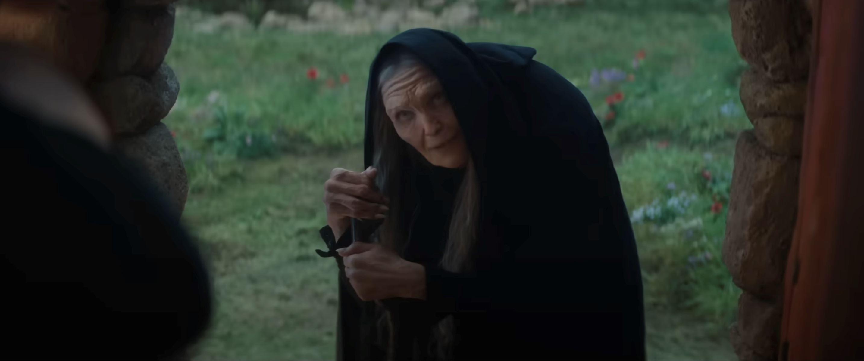 真人版《白雪公主》全新预告❗卡通场景真实还原🍎