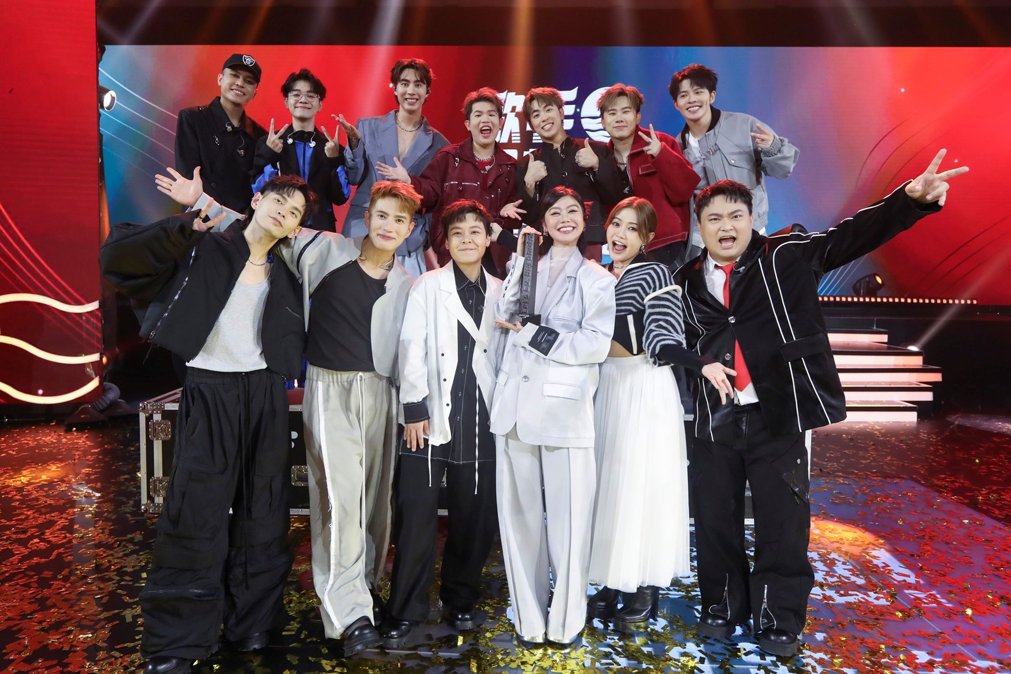 astro《歌手 崛起吧!》总决赛❗蔡恩雨勇夺总冠军🏆