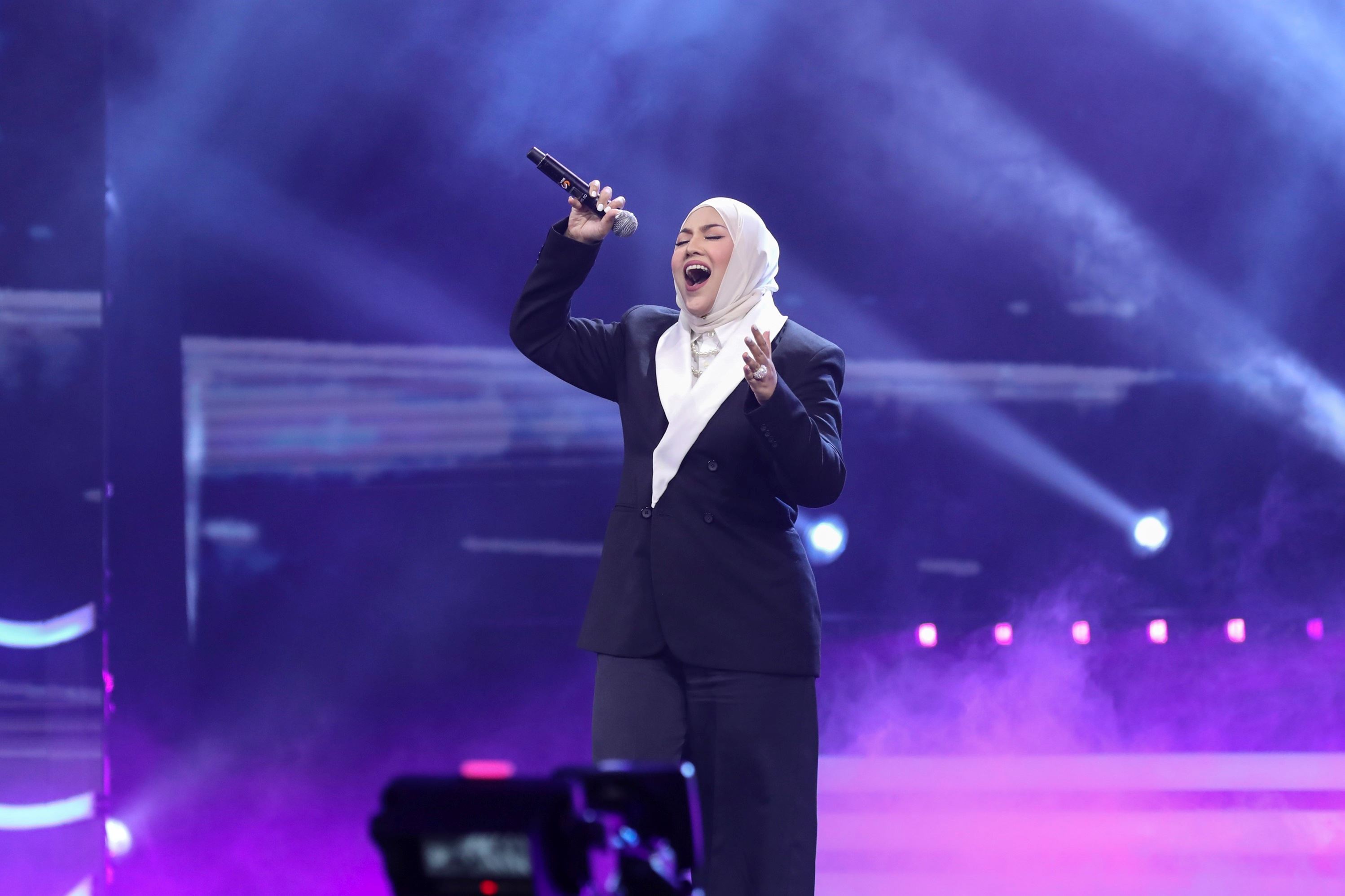 astro《歌手 崛起吧!》总决赛❗蔡恩雨勇夺总冠军🏆