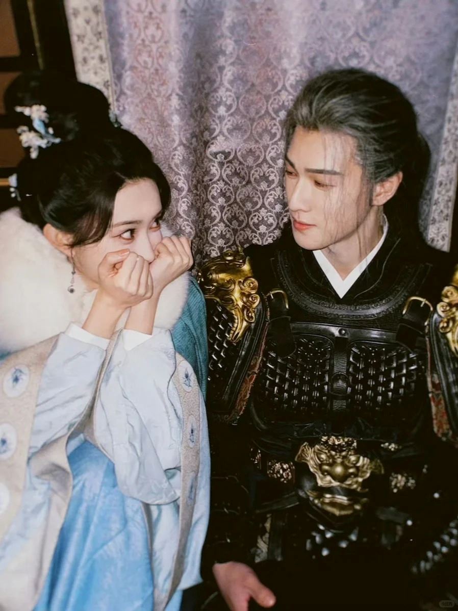 📺《九重紫》李昀锐银发将军造型帅翻❗热恋孟子义💗