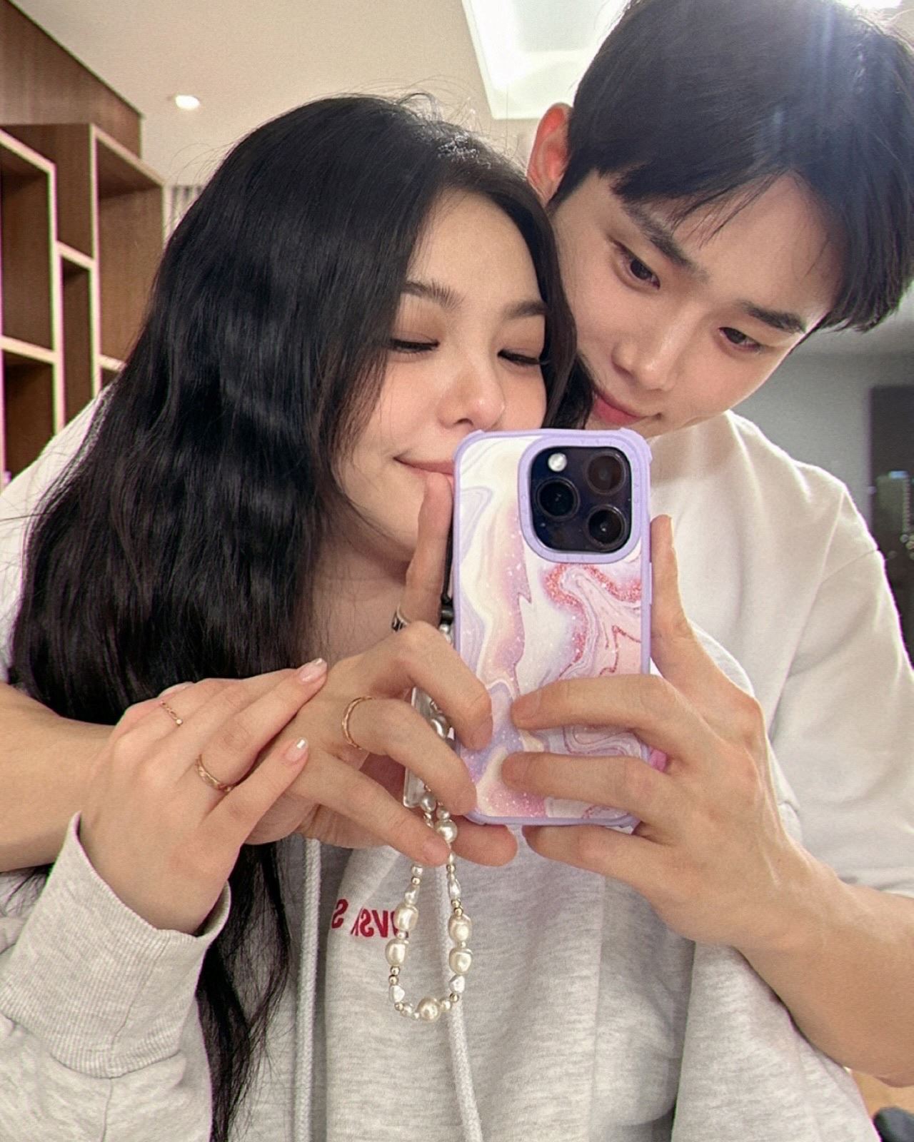 ailee公开与崔時训交往过程！演唱会上确定关系！