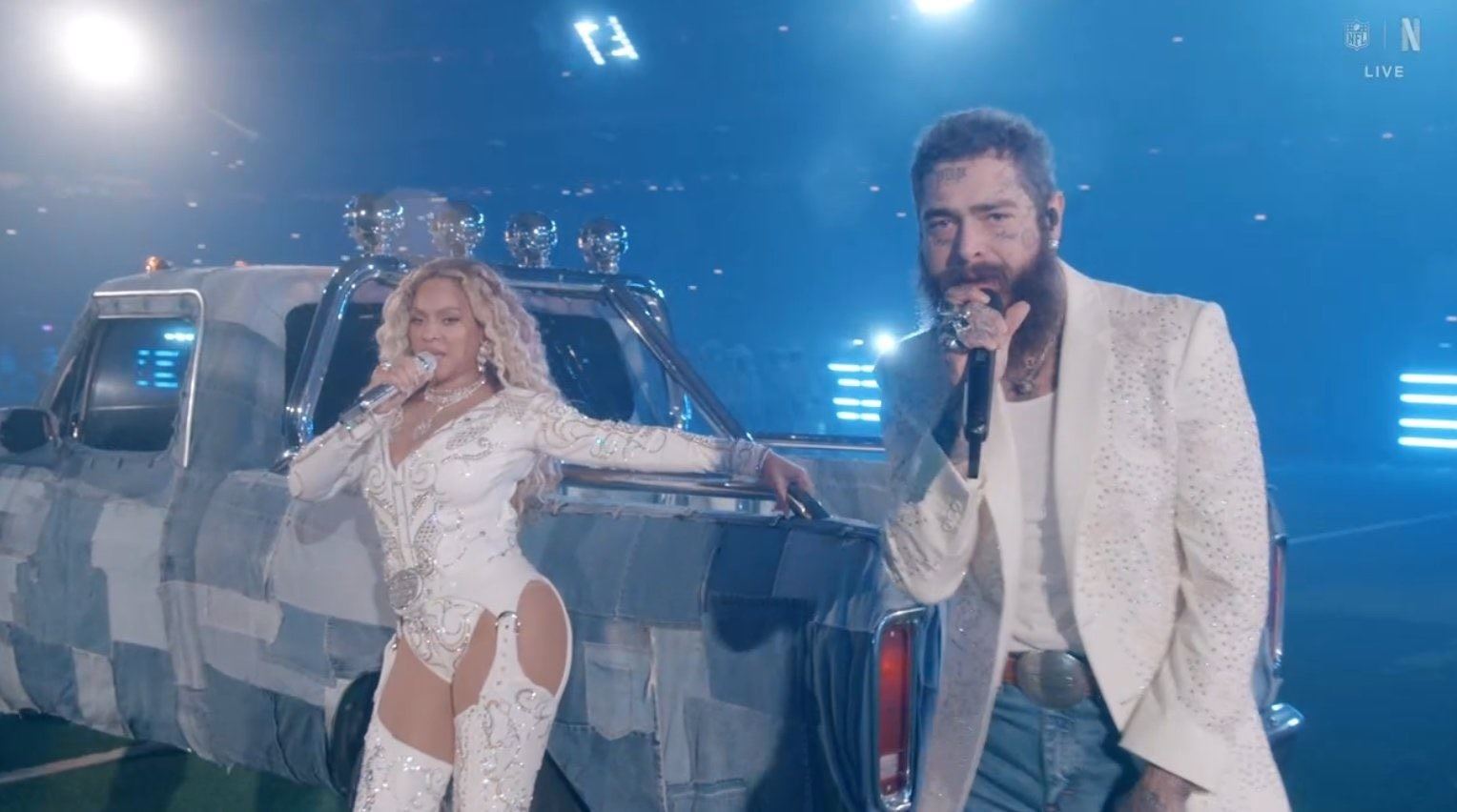 beyoncé and daughter blue ivy iconic performance at halftime show