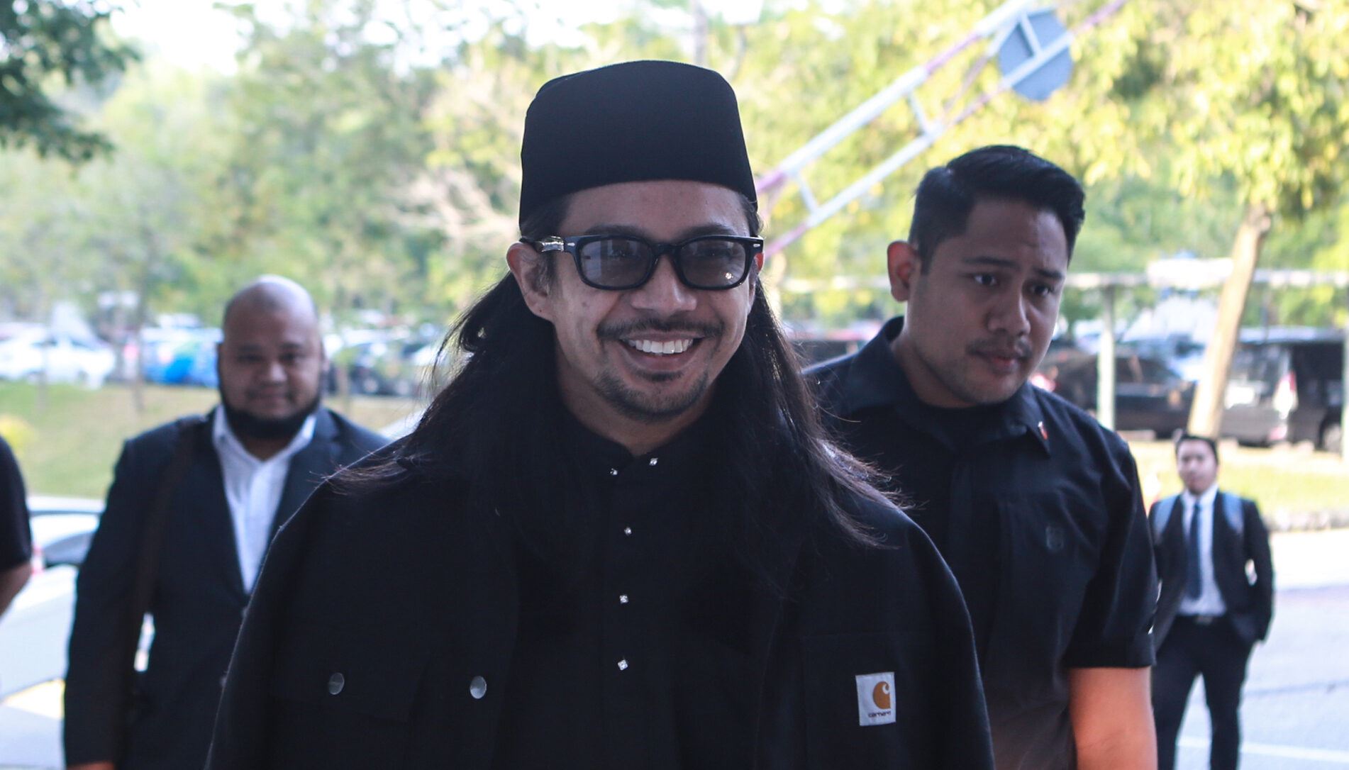 noh salleh dakwa bekas isteri tak jaga anak angkat