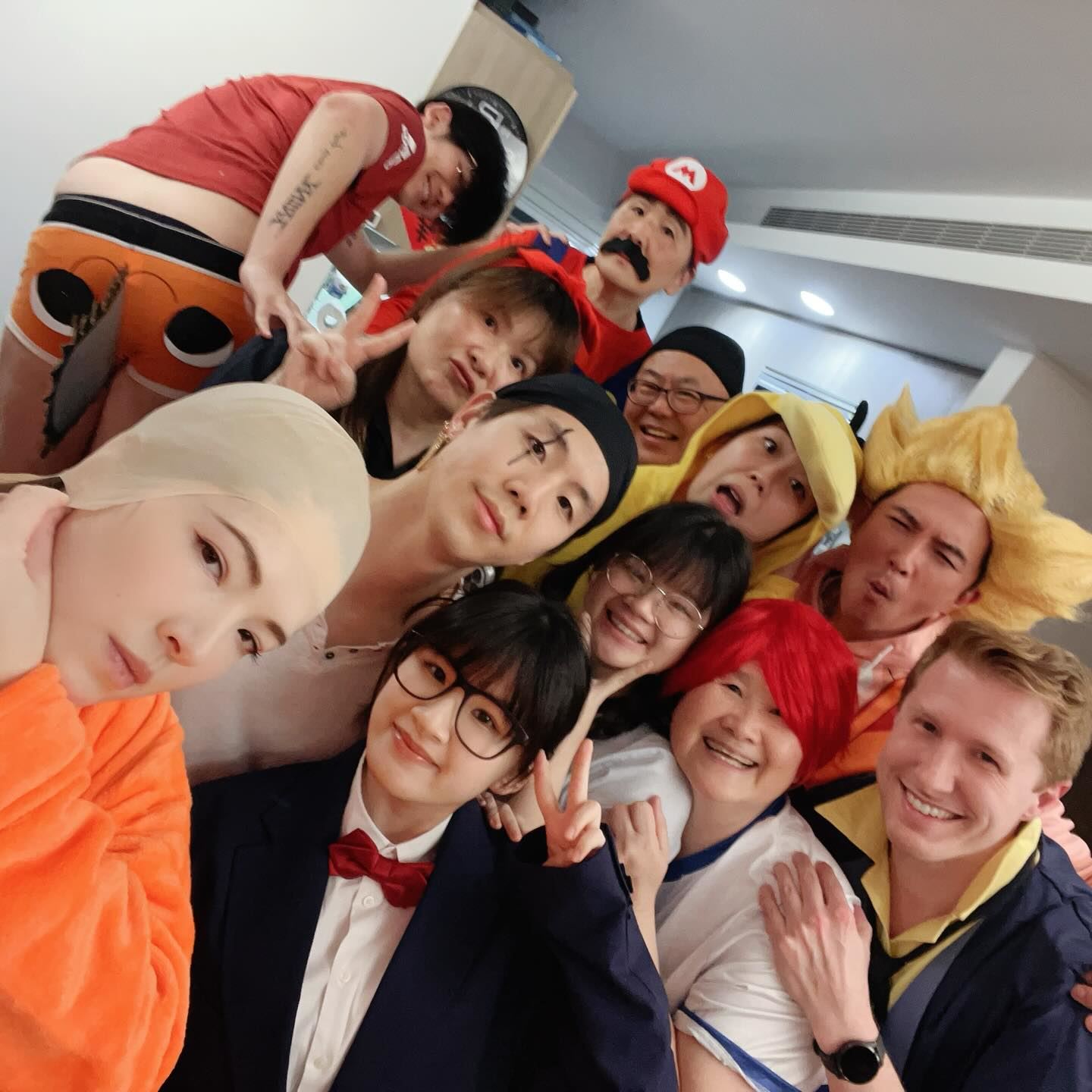 许玮甯扮演《七龙珠》克林❗与邱泽cosplay迎龙年🔥