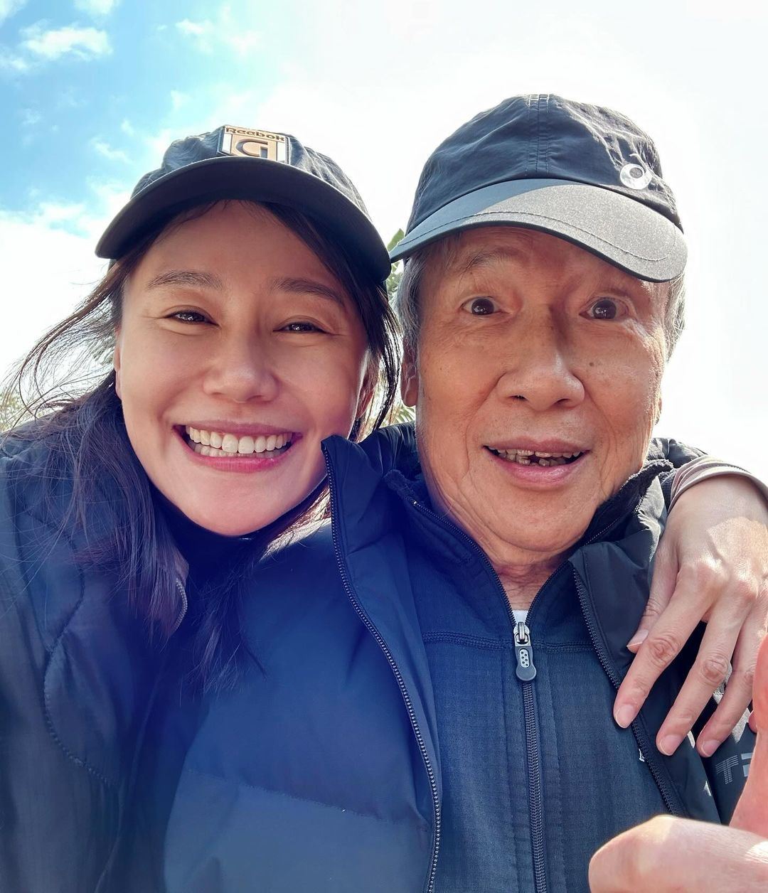 黄翠如举狮头贺新年🦁️公开接受舞狮表演登记🔥