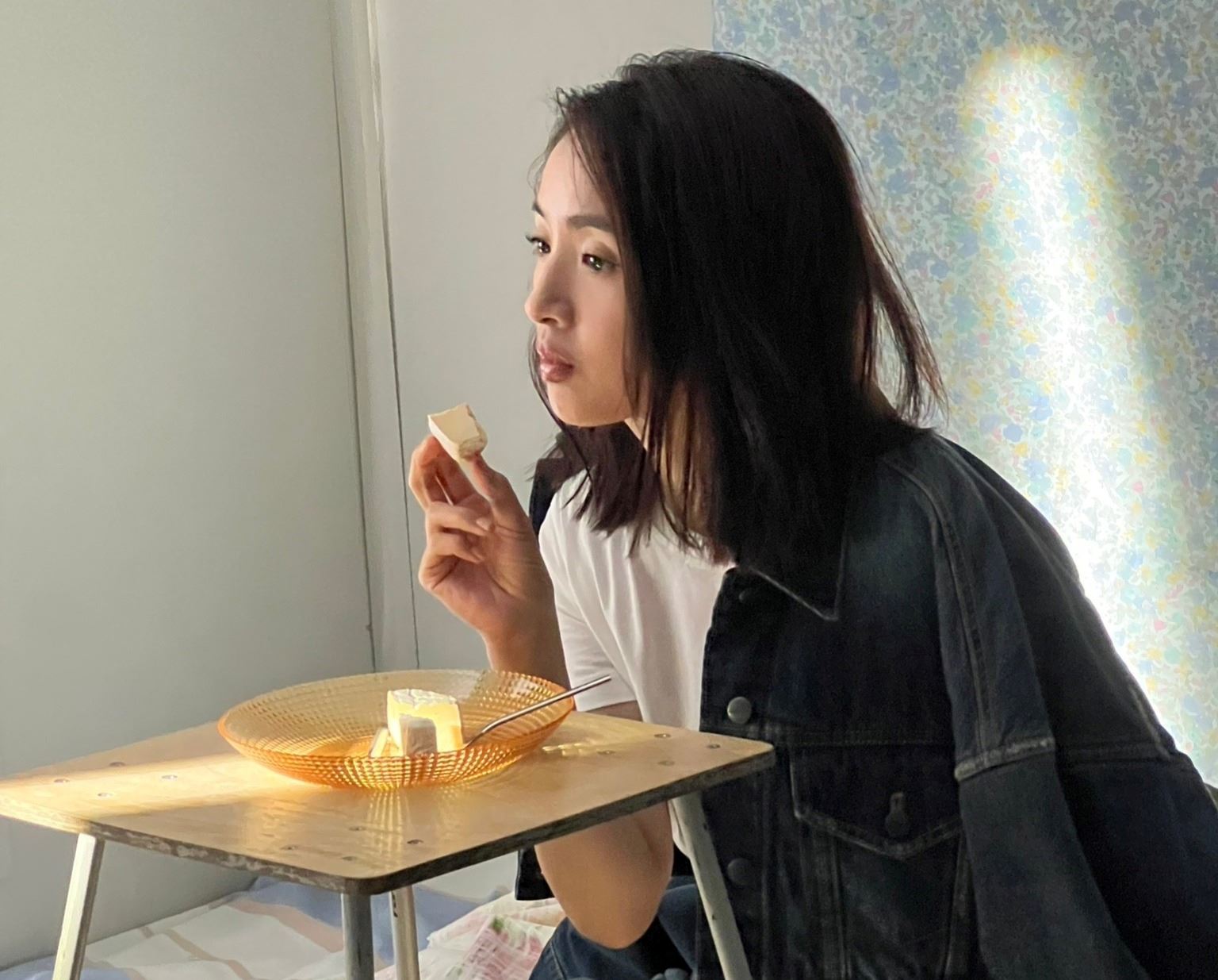 林依晨淡妆短发拍摄少女感溢出屏幕❗网友直呼依旧是当年的袁湘琴🔥