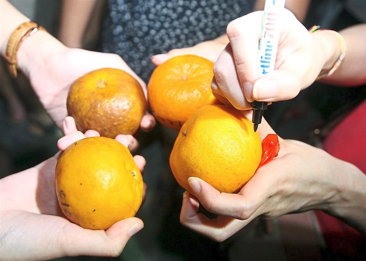 2月24日是元宵节！5个必知的「抛柑攻略」包你脱单！