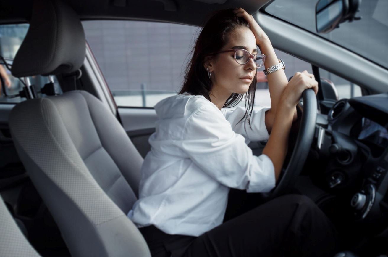 ramai wanita suka buat ‘me time’ dalam kereta, salah satu cara tenangkan diri