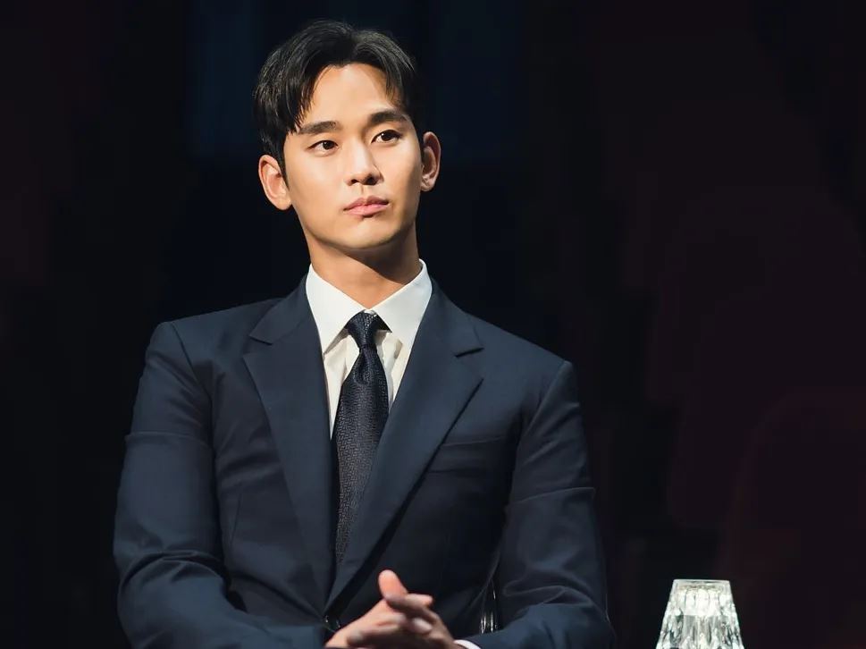 宋仲基客串韩剧《泪之女王》❗曾与金智媛在《太阳的后裔》合作🔥