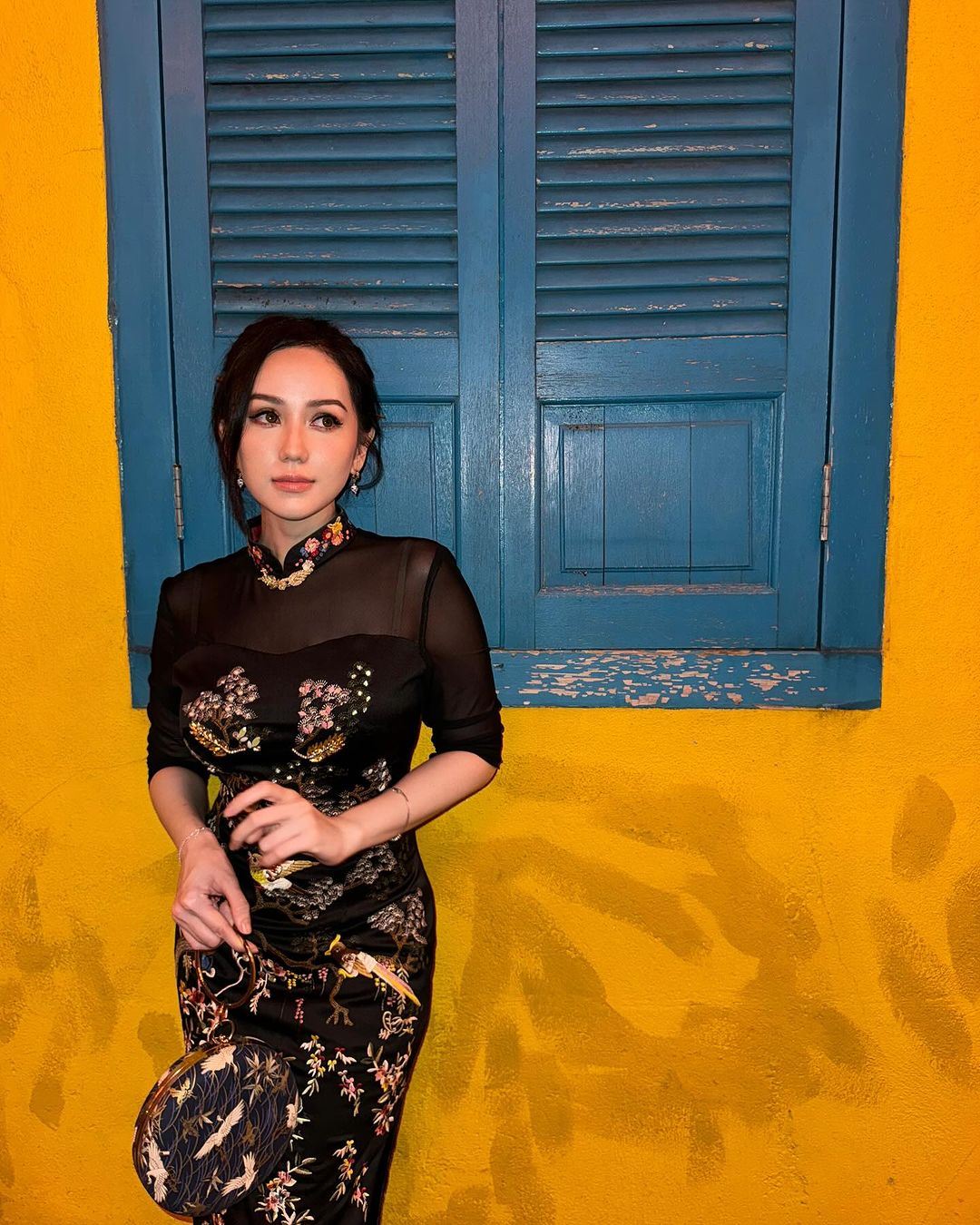 kaki, tangan penuh lebam, sophia albarakbah sanggup tahan sakit demi kerja