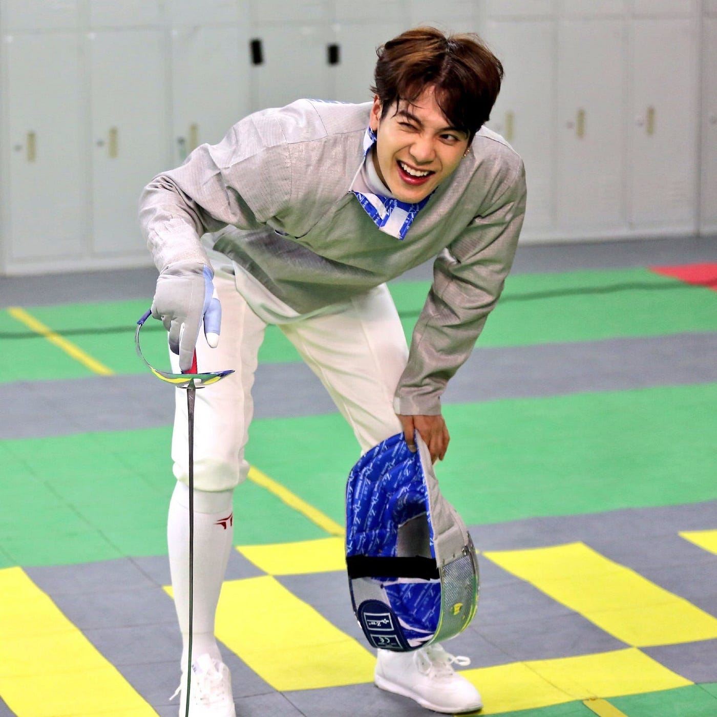 盘点娱乐圈隐藏的运动员❗那一定少不了击剑运动员王嘉尔🤺