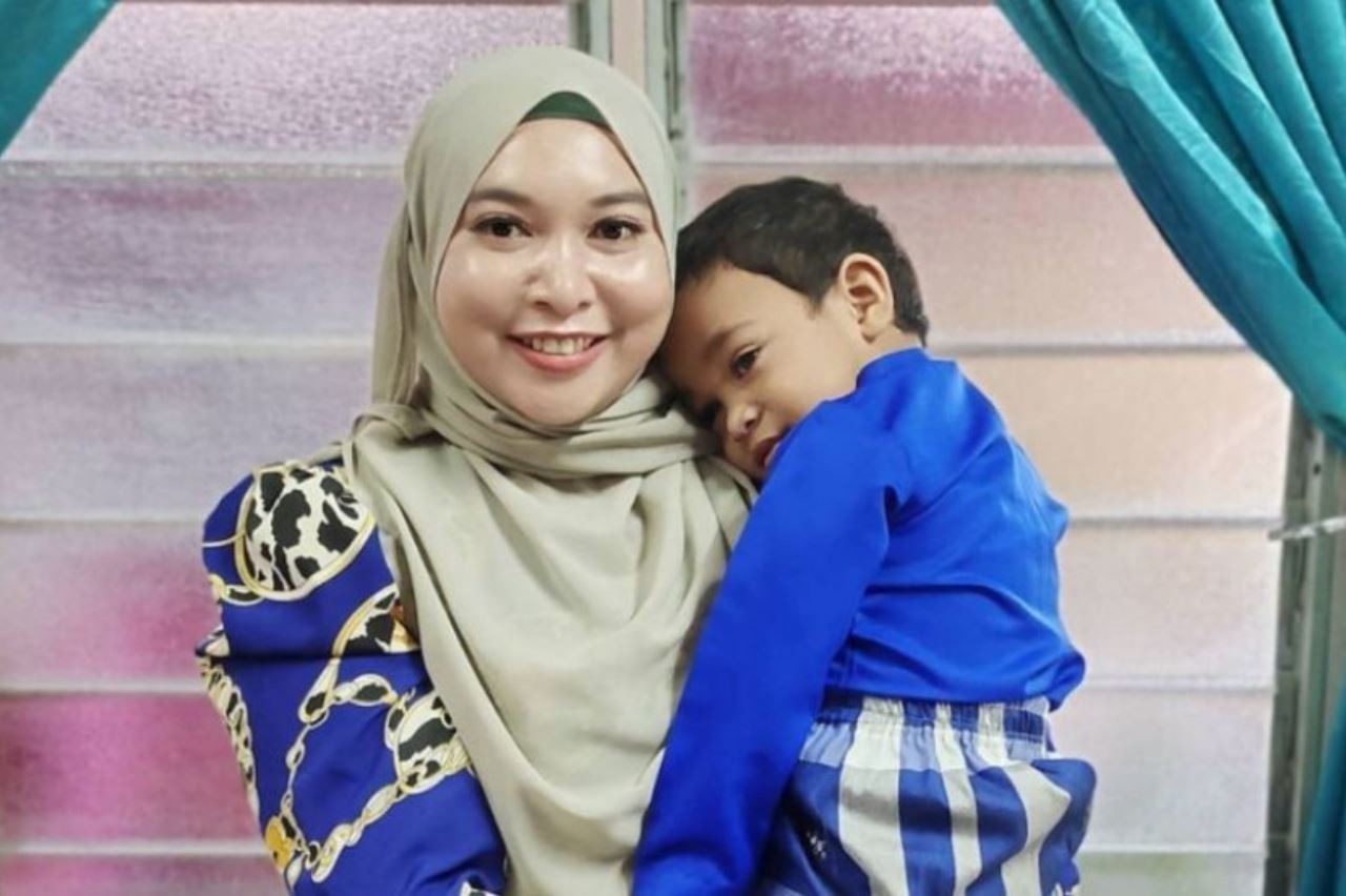 ada yang cuba mengurat, norhidayah akui belum boleh lupa arwah suami