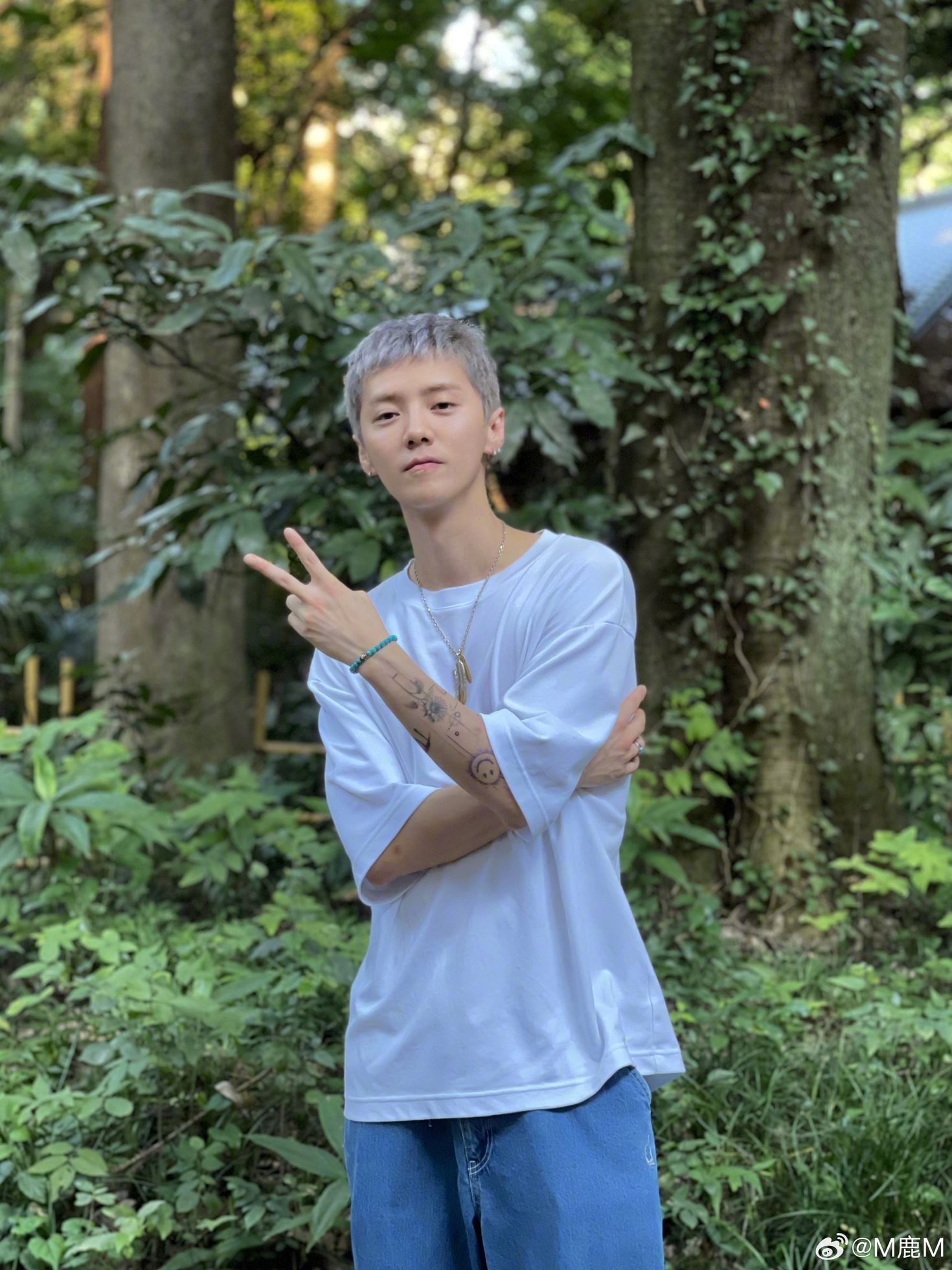 鹿晗全新单曲《1.1》上线❗2024年第一天无预警发布新歌🔥