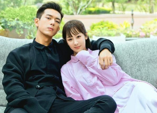 陆剧《亲爱的,热爱的》童颜夫妇久违同框❗杨紫,李现,乔欣同时晒合照🔥