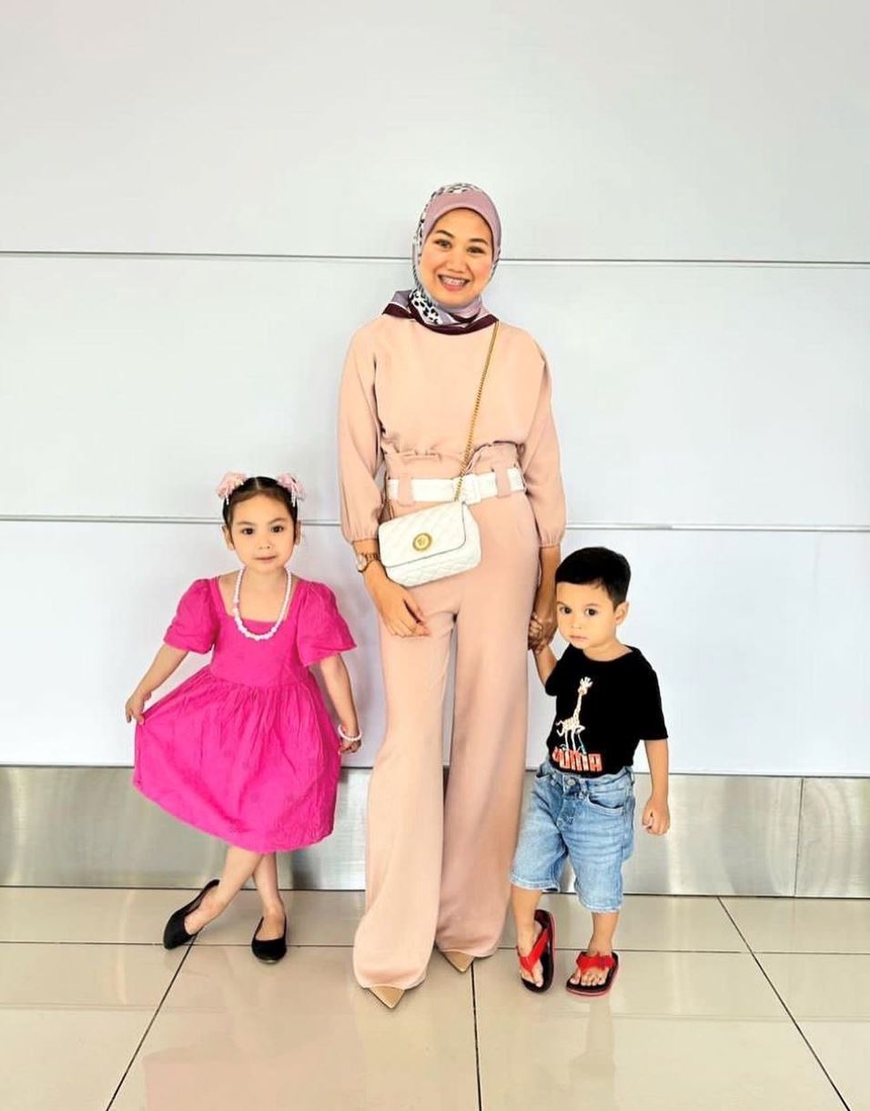 pernah diceraikan tanpa satu sen pun dalam akaun bank, shuhada kini miliki kereta sendiri