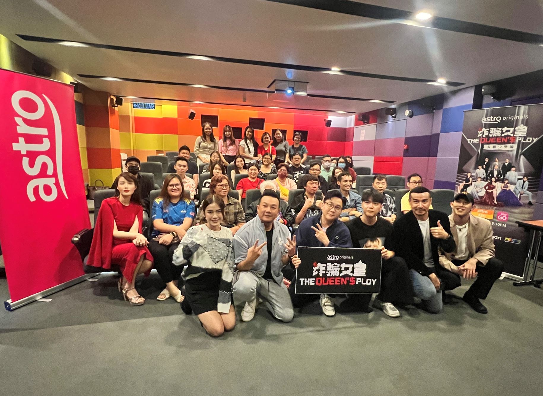 《诈骗女皇》on demand收视创新高！观众入戏太深骂反派？