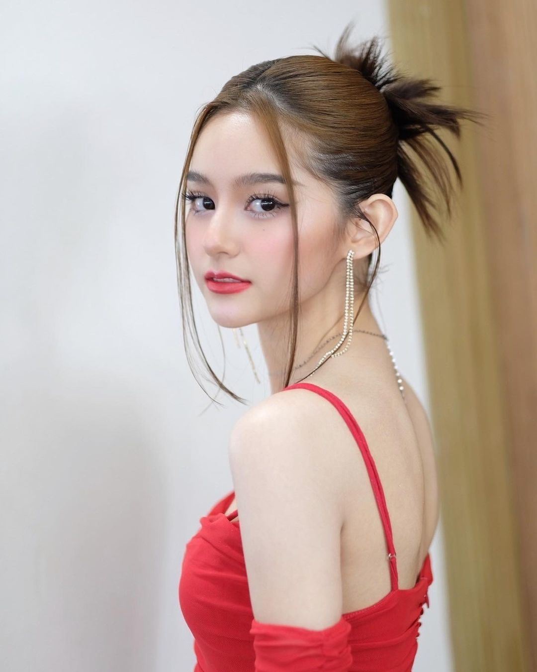 🇹🇭泰国恐怖片《鬼滴语》mim化身绿茶女鬼❗超高颜值撞脸newjeans成员🔥