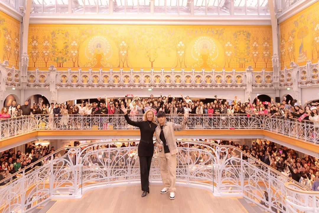 周杰伦巴黎办见面会❗重返《最伟大的作品》mv拍摄地点🔥