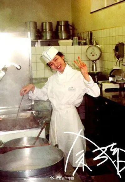 佘诗曼留学旧照曝光❗样子和现在几乎完全没差别🔥