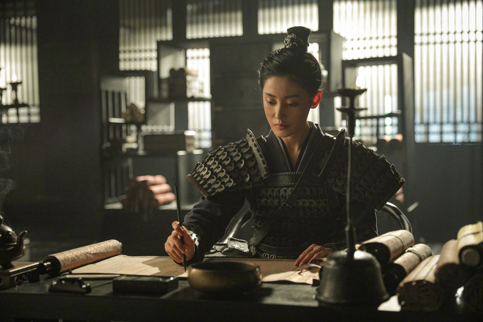 张天爱女将军造型又飒又美❗陆剧《阿麦从军》于1月31日开播🔥