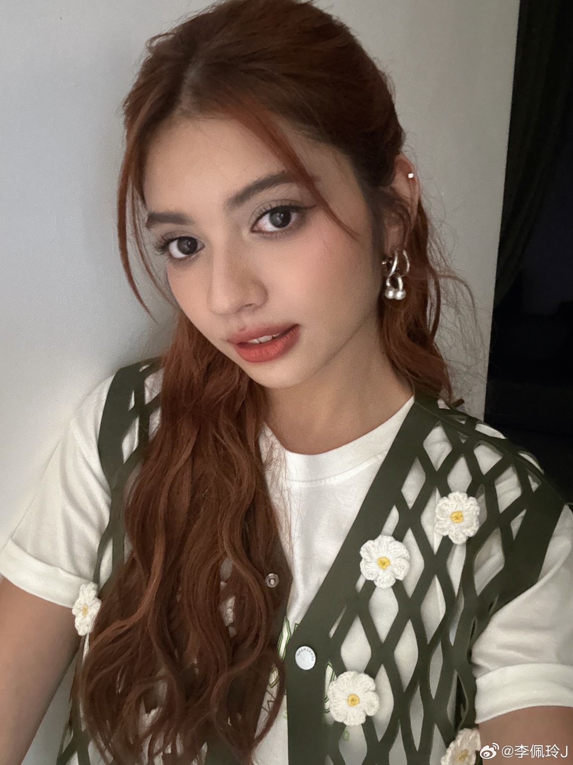 【视频】李佩玲献唱主题曲❗️ 《欢心》唱出罗云熙、宋轶双向奔赴的爱情💓