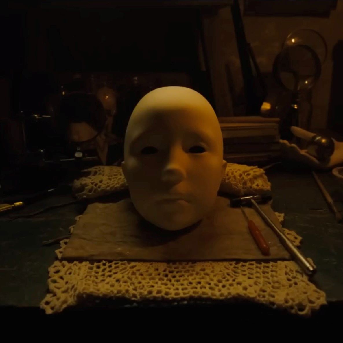 🎬惊悚电影《长脚怪》吓哭观众❗️被称近10年最恐怖电影😱