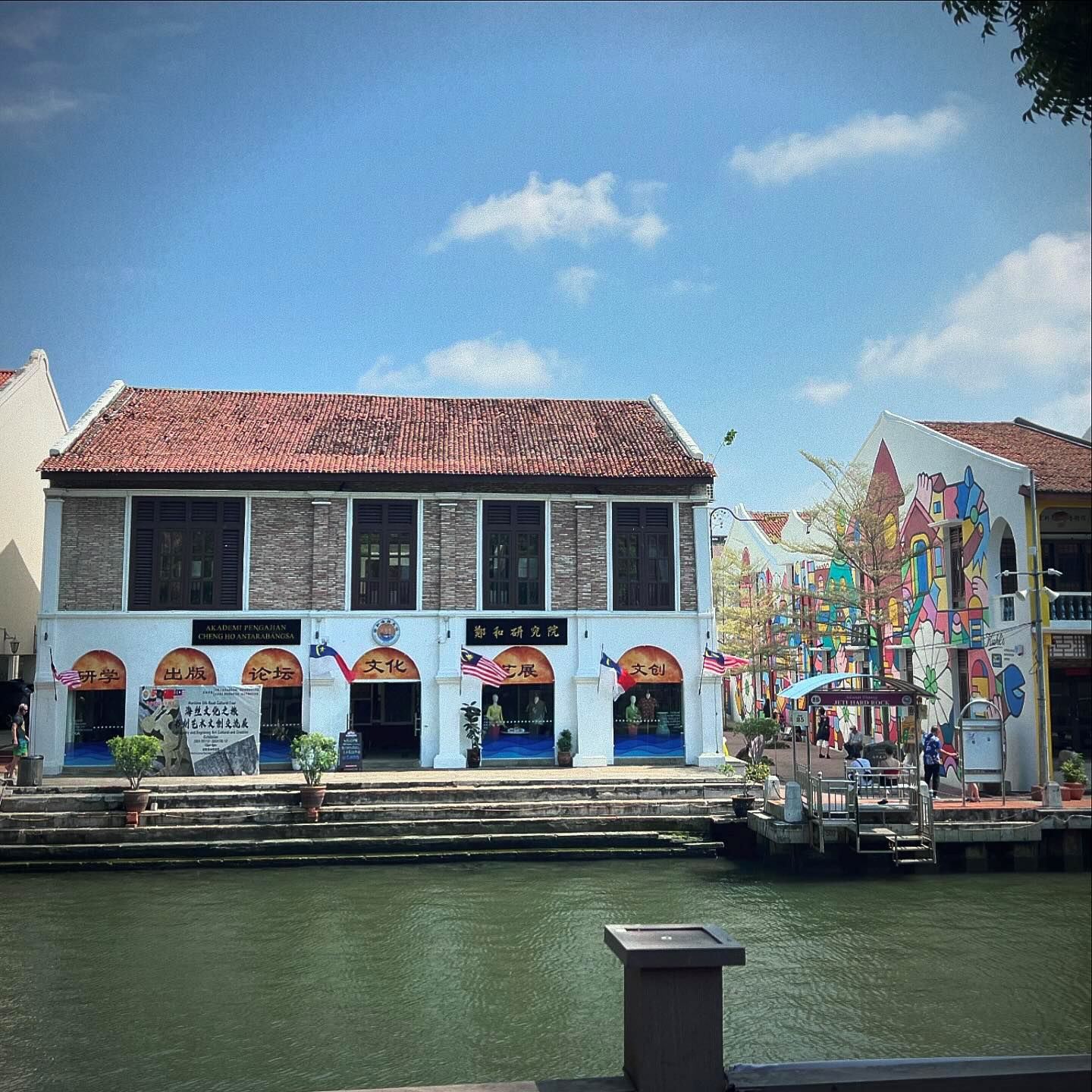 修杰楷现身马六甲❗有份参演《小娘惹之翡翠山》🔥