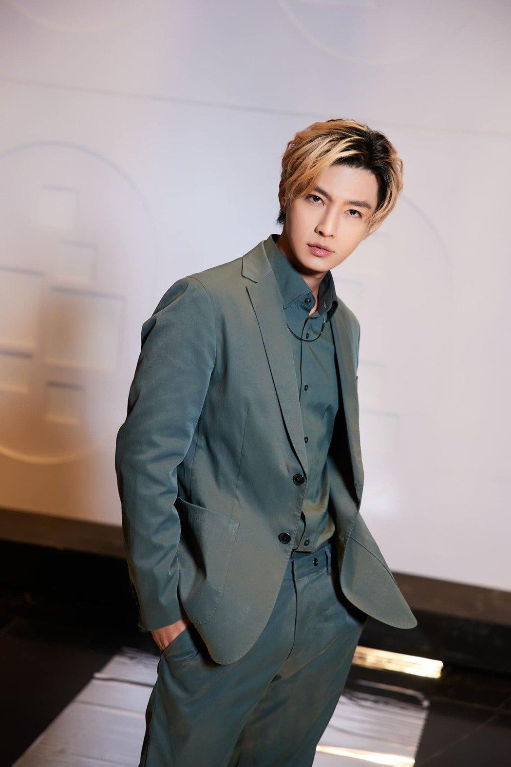 炎亚纶憋6年不忍了！揭旧爱恶心行为！