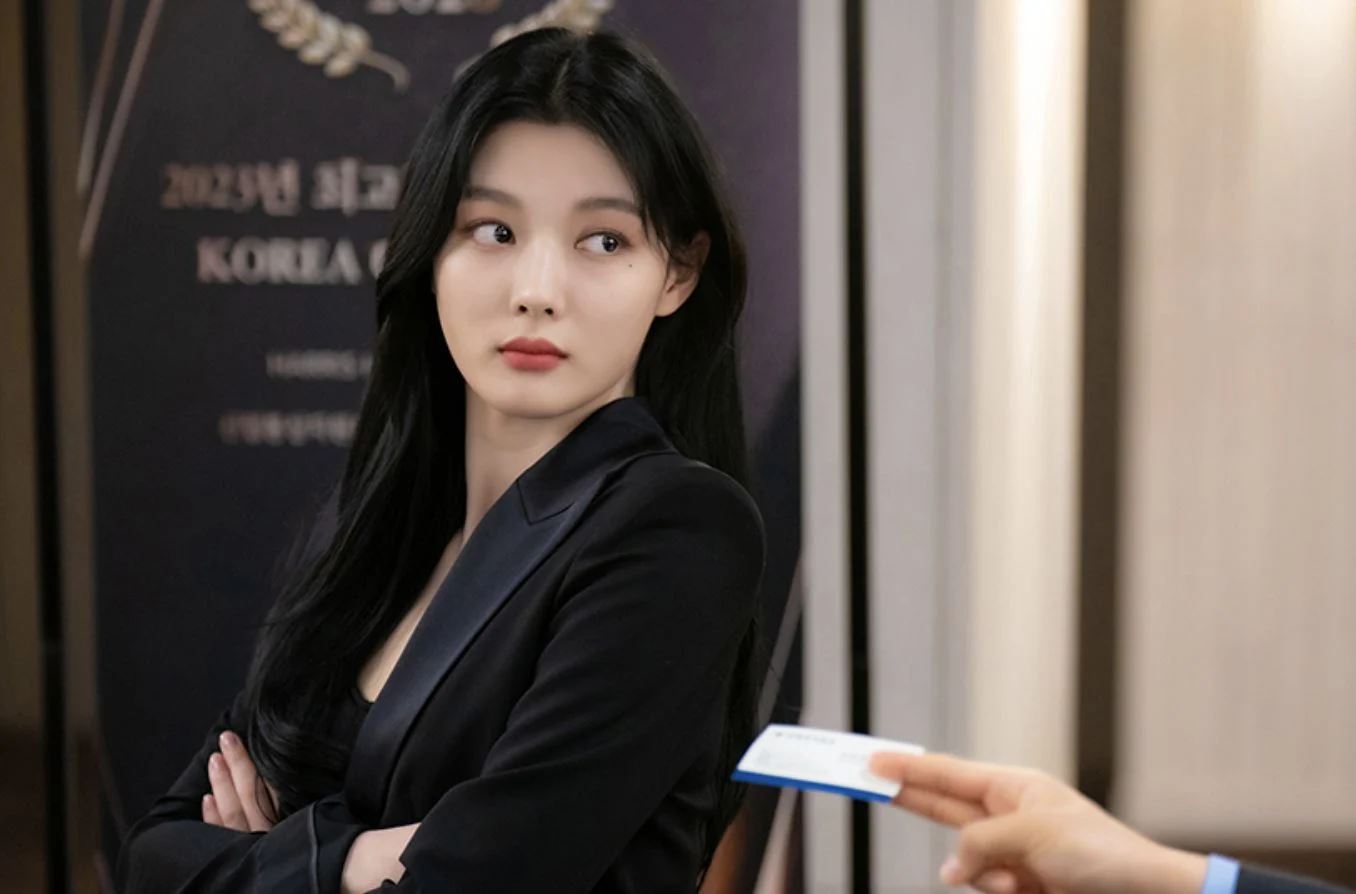 🇰🇷金裕贞将化身绝世恶女❗饰演用有「双重面孔」恶魔形象😈