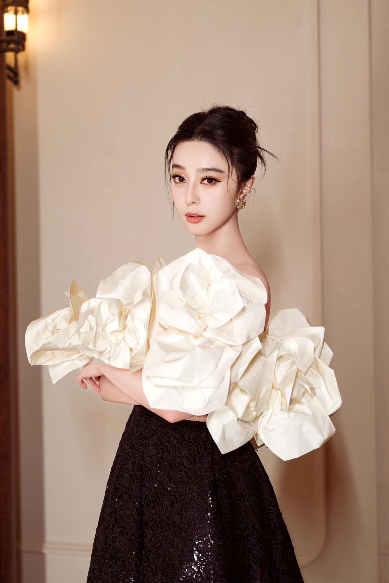 范冰冰将亮相红屋区❗隔天在又见马六甲剧场举行粉丝见面会🔥