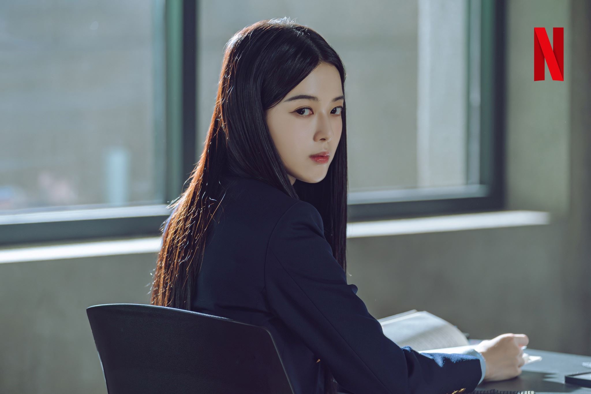 📺悬疑爱情韩剧《校园阶级》热播中❗《继承者们》＋《黑暗荣耀》校园版⚡️