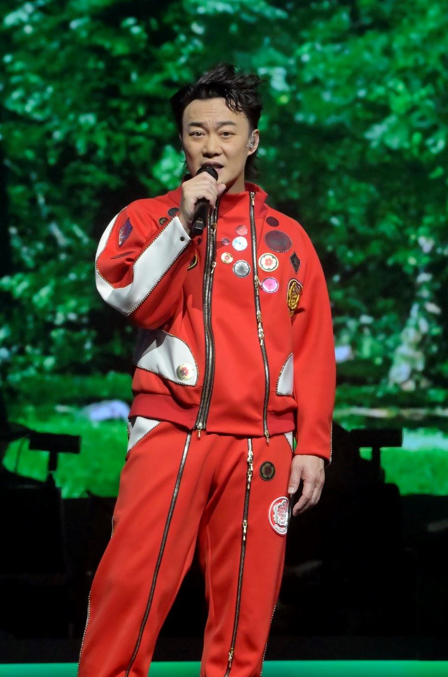 陈奕迅目前精神状态良好❗预计再过2天就可以出院🌟