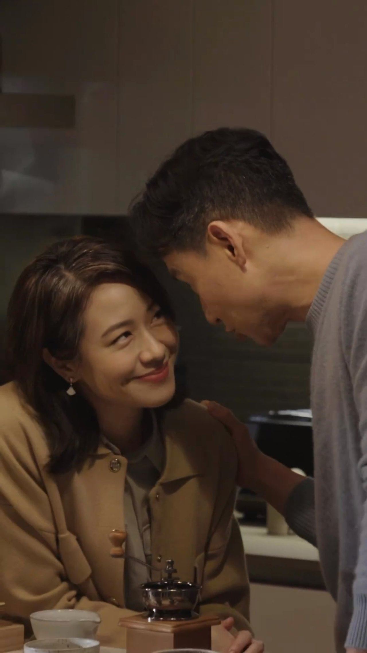 张学友林嘉欣再次合作❗在电影《海关战线》中有感情线哦💗