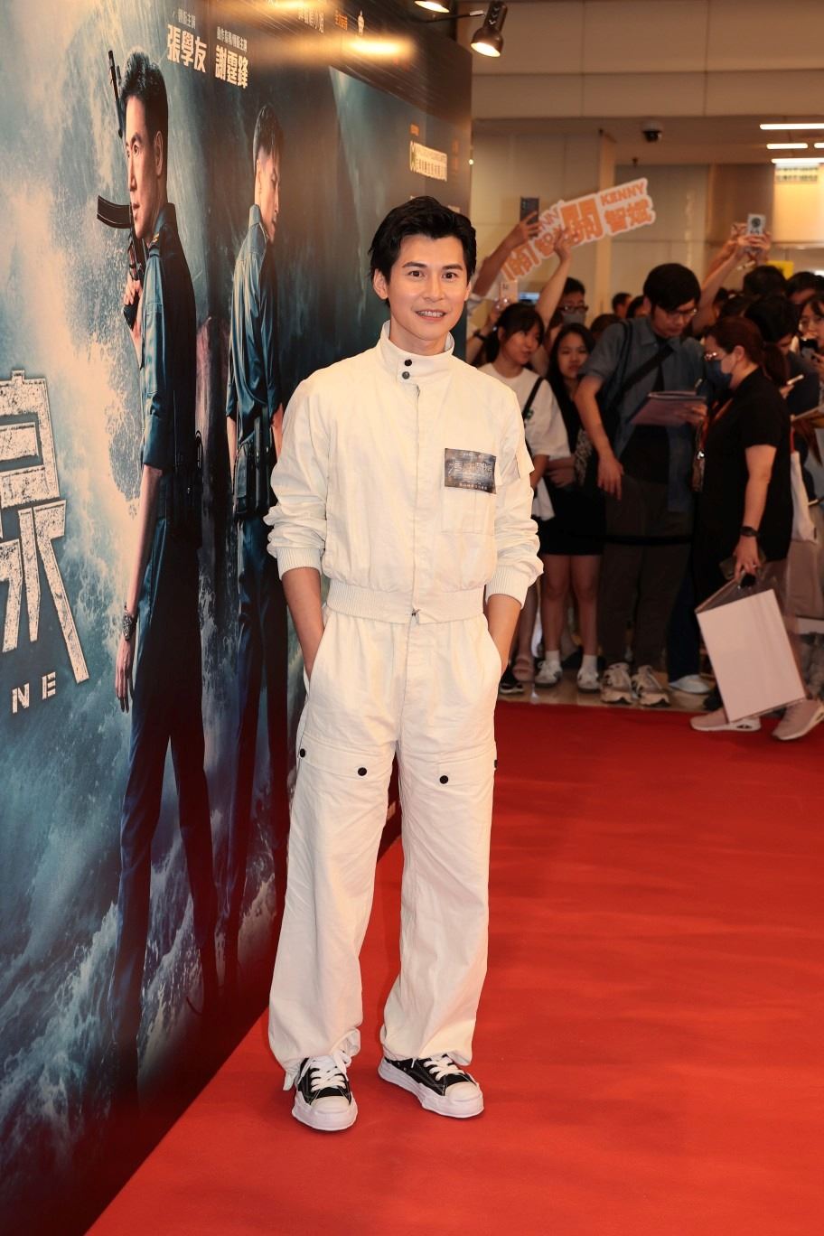 连诗雅已经择好日期生女儿👶🏻怀孕9个月手脚依然纤幼💗