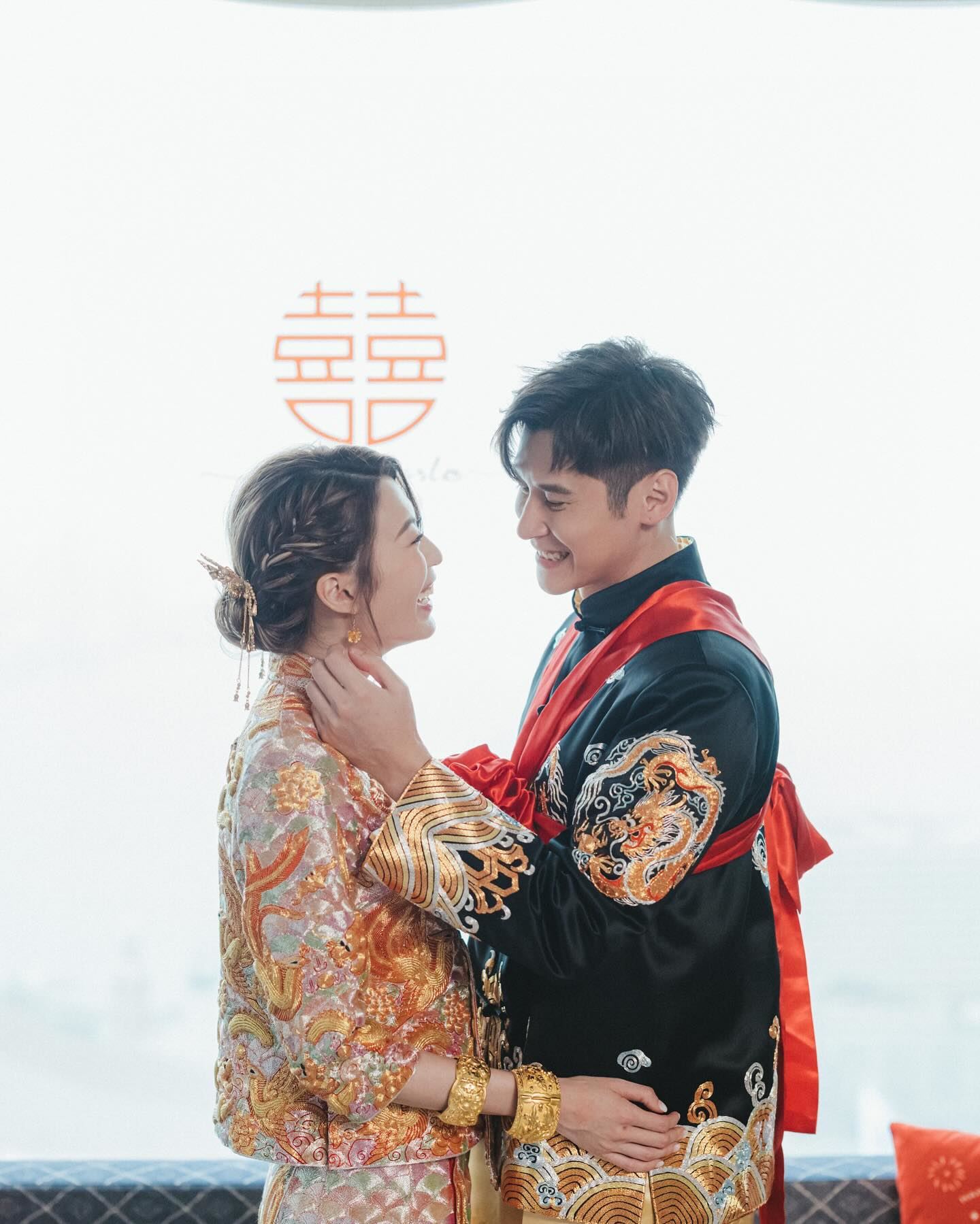 连诗雅已经择好日期生女儿👶🏻怀孕9个月手脚依然纤幼💗