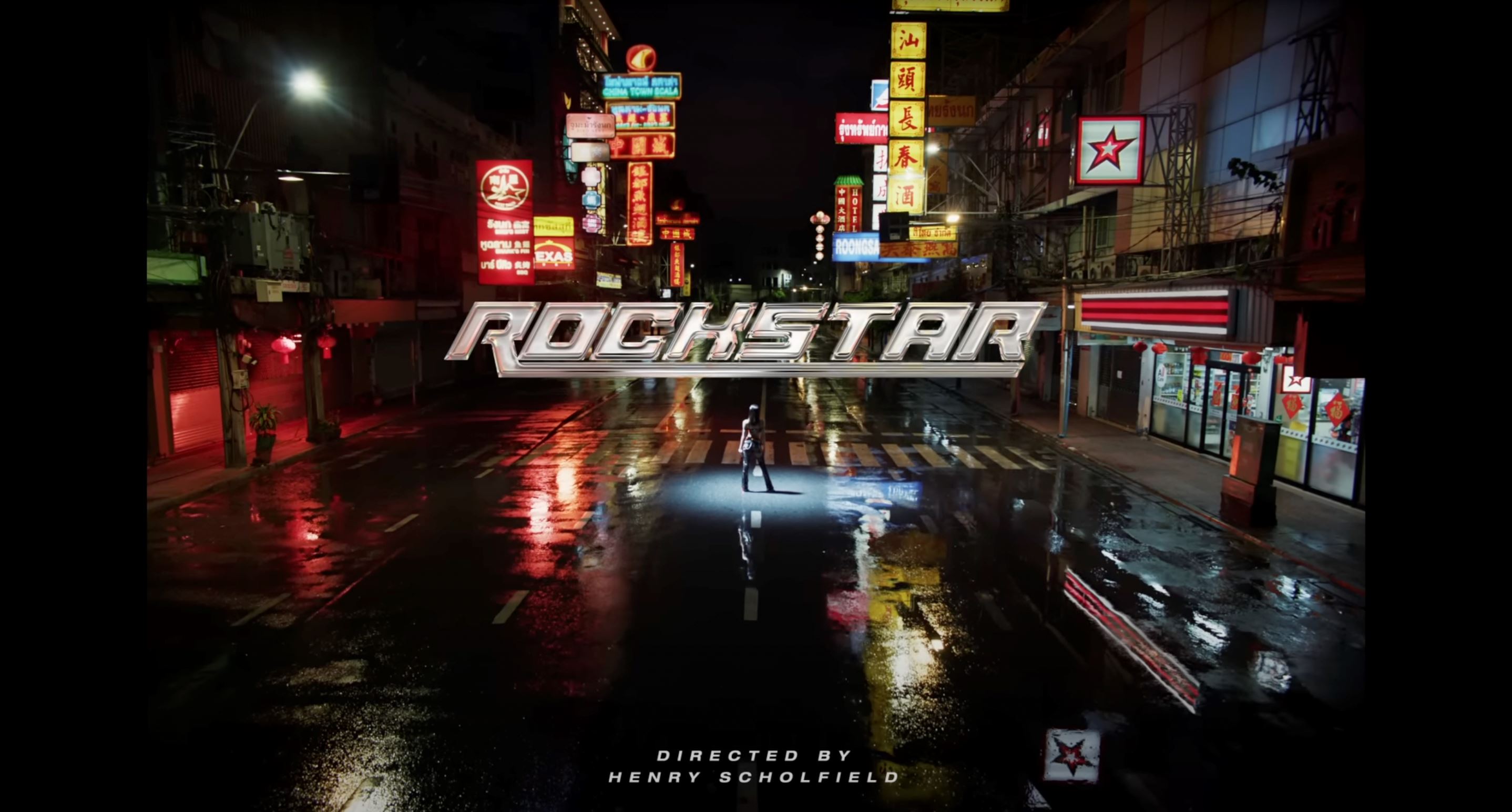 lisa新歌《rockstar》上线啦❗半小时mv破百万观看⚡️