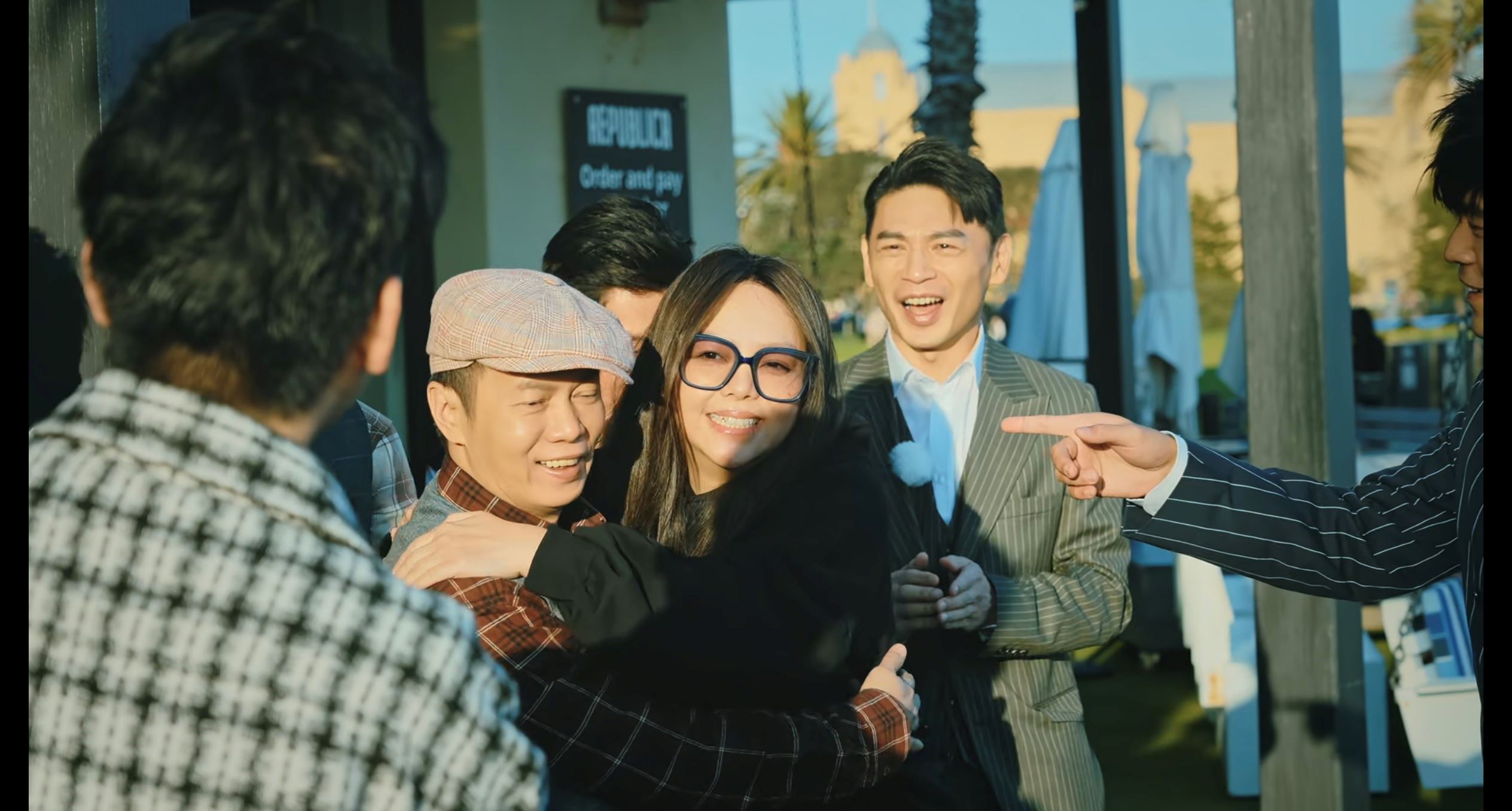 周杰伦、张惠妹在《周游记2》合体啦❗天王天后车上合唱《解脱》🔥