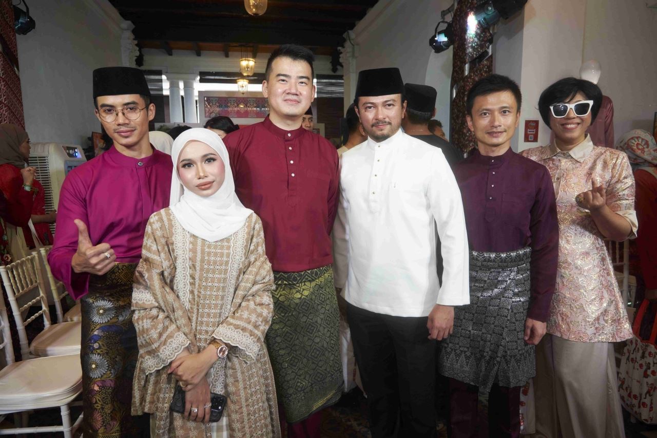 pertunjukan fesyen 2024 shopee, ‘raya stail kita’ meraikan  zaman keemasan budaya malaysia 