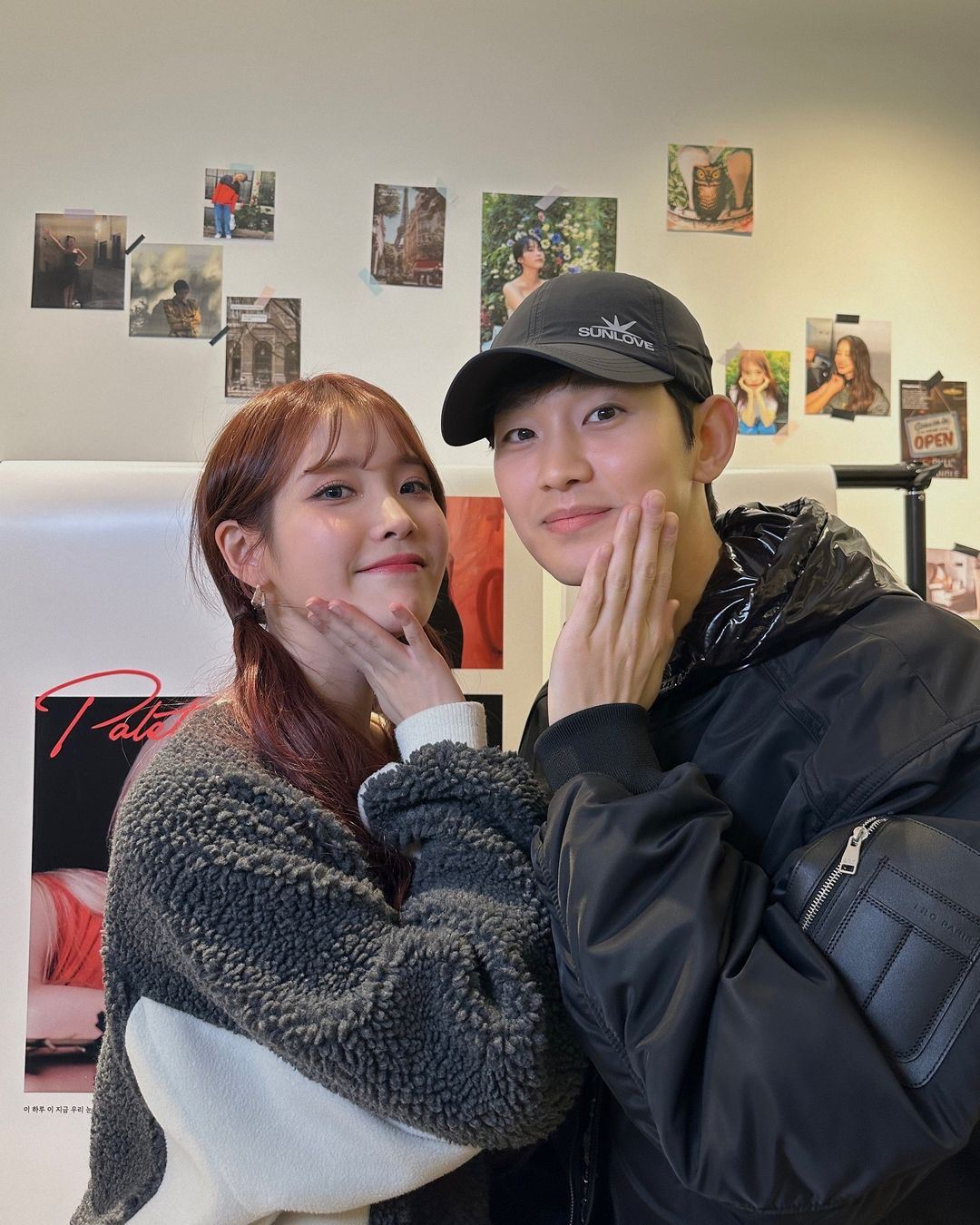 🇰🇷韩国“国民妹妹”iu和金秀贤再次同框合照❗俩人13年友谊依旧不变🔥