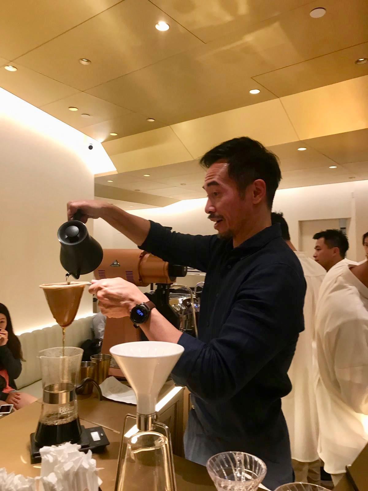 🇭🇰影帝陈豪主理咖啡馆☕️去香港必打卡「blooms coffee」🔥