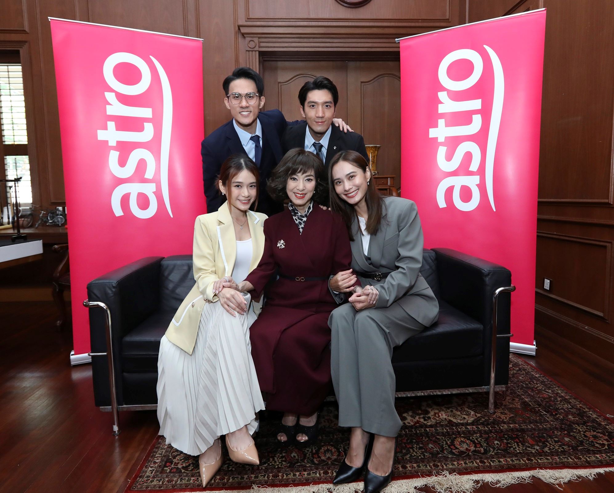 astro《名門》7月登场｜米雪大赞后辈演员专业！