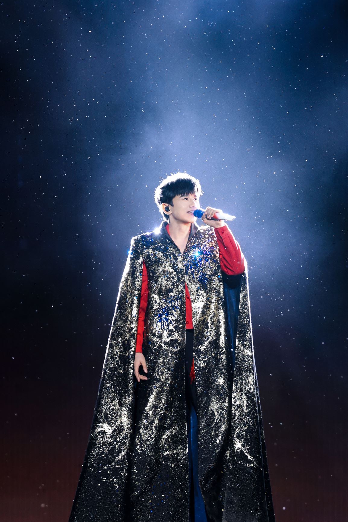 时隔 8 年，张杰回来了❗️❗️