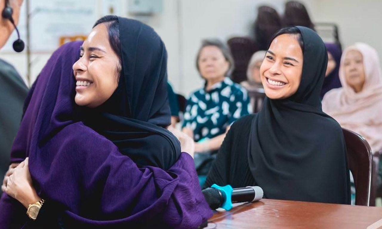 bekas isteri keith foo, kim raymond sudah peluk islam